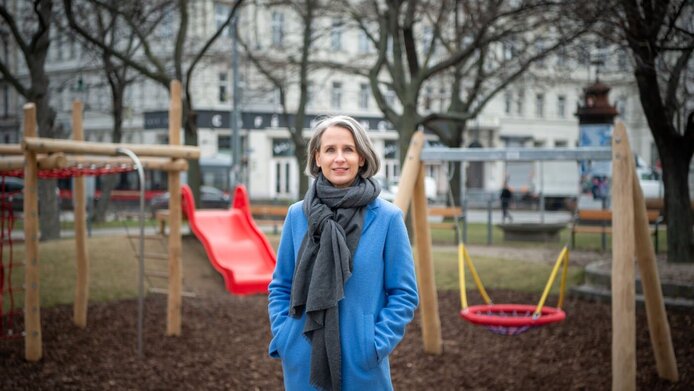 Sociologist Ulrike Zartler from Vienna in front of an empty playground due to the corona crisis.
